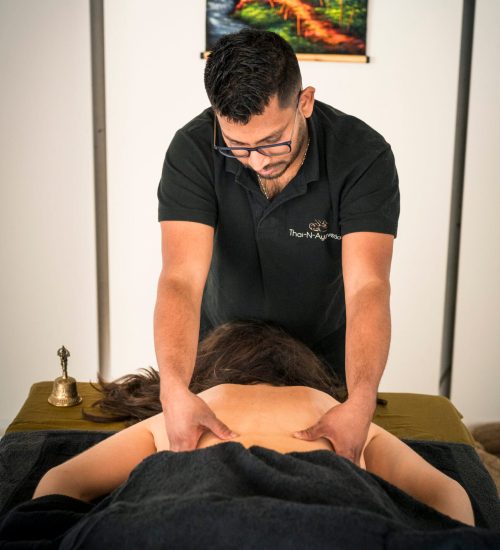 thai-n-ayurveda-ayrudedic-massage