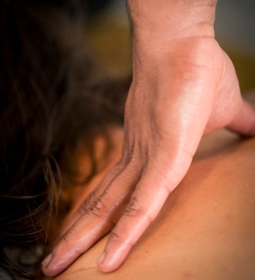 thai-n-ayurveda-ayrudedic-massage